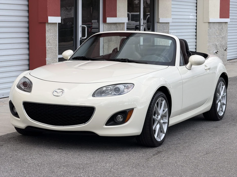 2009 Mazda NC MX-5 Miata - Image 21 of 31