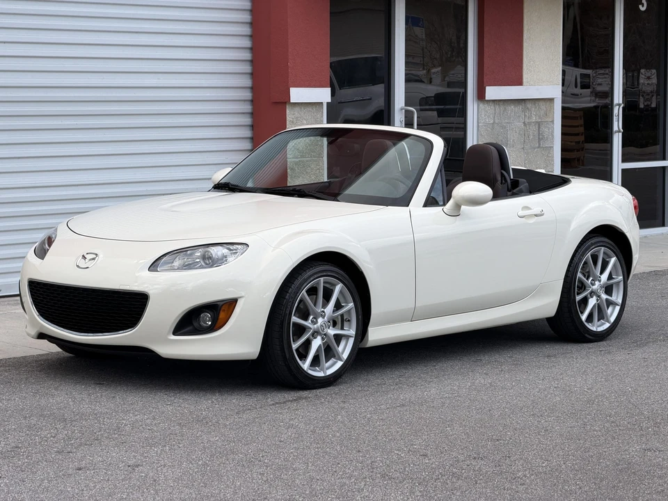 2009 Mazda NC MX-5 Miata - Image 23 of 31
