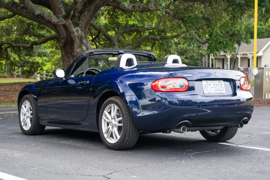 2009 Mazda NC MX-5 Miata - Image 8 of 31