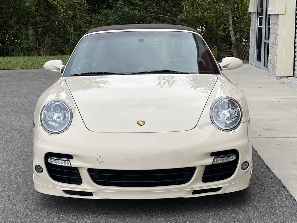 2009 Porsche 997 Turbo - Image 3 of 31