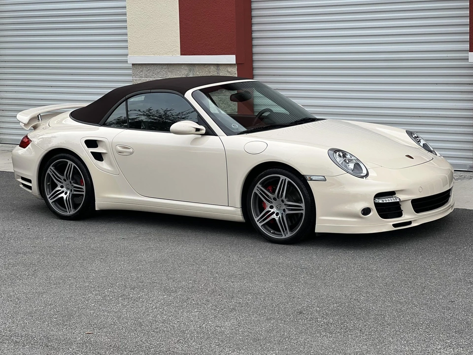 2009 Porsche 997 Turbo - Image 9 of 31