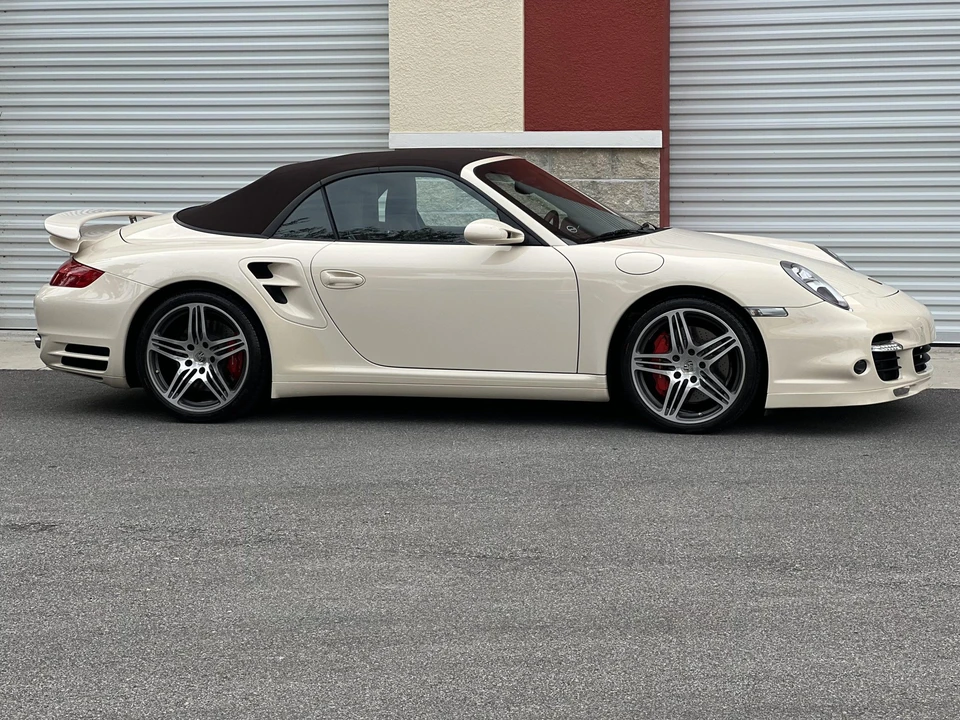 2009 Porsche 997 Turbo - Image 12 of 31