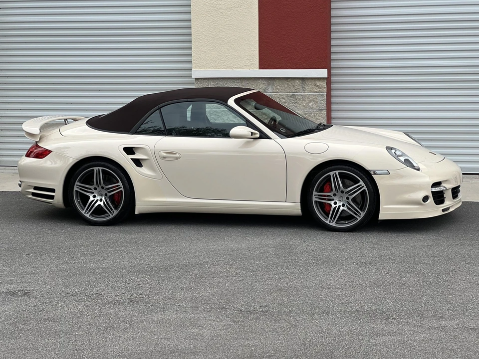 2009 Porsche 997 Turbo - Image 13 of 31