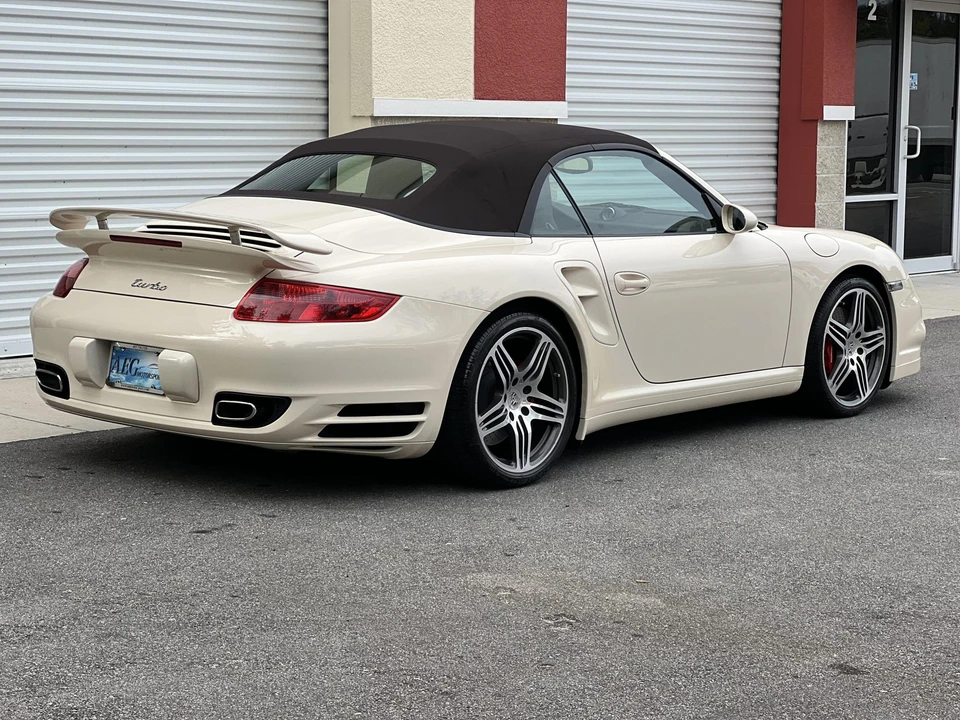 2009 Porsche 997 Turbo - Image 20 of 31