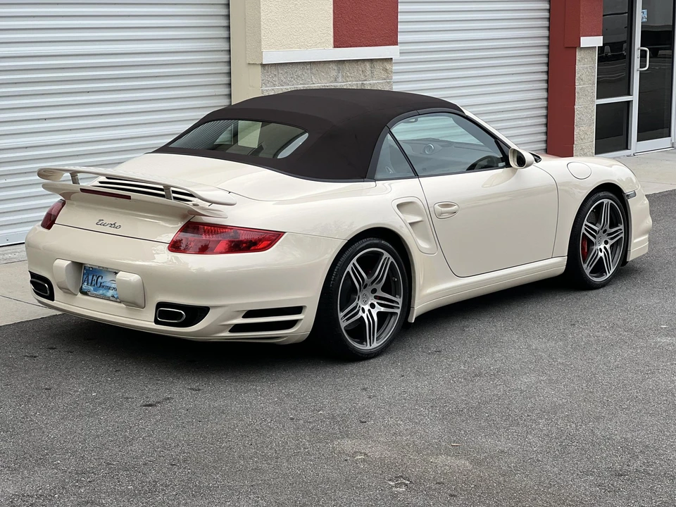 2009 Porsche 997 Turbo - Image 21 of 31