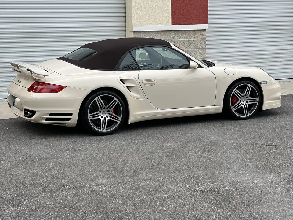 2009 Porsche 997 Turbo - Image 18 of 31