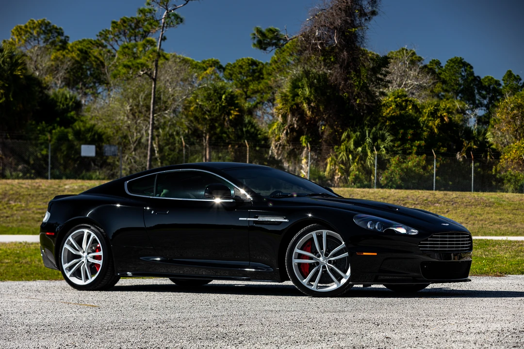 2010 Aston Martin DBS (2008-2012) - Image 15 of 31
