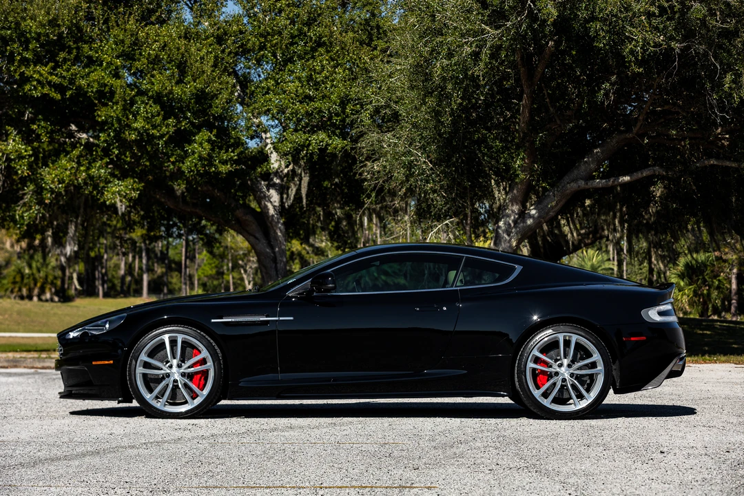2010 Aston Martin DBS (2008-2012) - Image 8 of 31