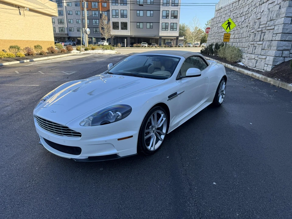 2010 Aston Martin DBS (2008-2012) - Image 10 of 31