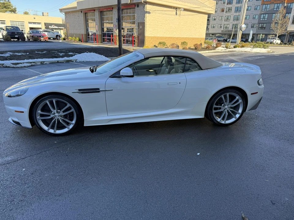 2010 Aston Martin DBS (2008-2012) - Image 11 of 31
