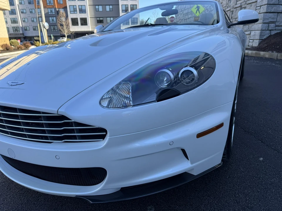2010 Aston Martin DBS (2008-2012) - Image 19 of 31