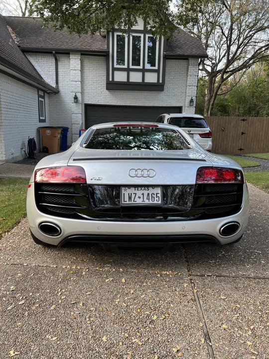 2010 Audi 42 R8 - Image 11 of 31