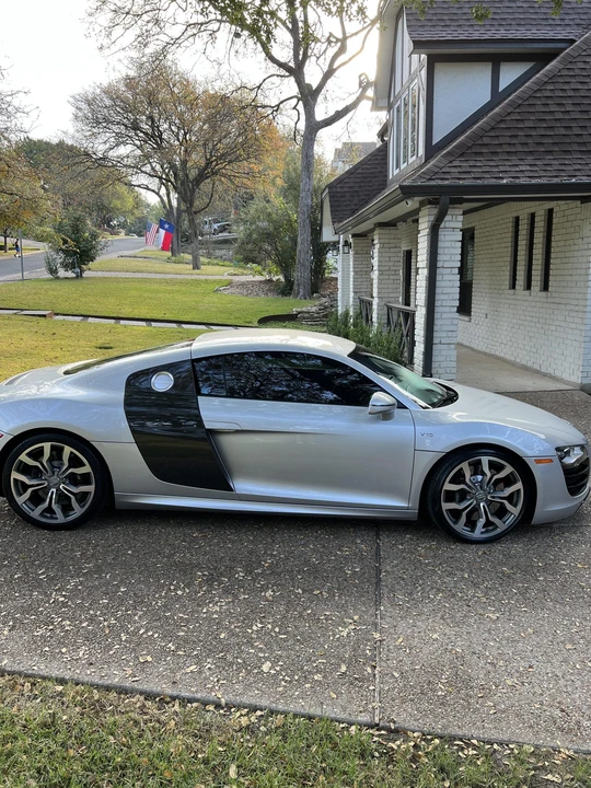 2010 Audi 42 R8 - Image 7 of 31