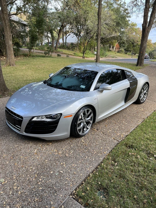 2010 Audi 42 R8 - Image 4 of 31