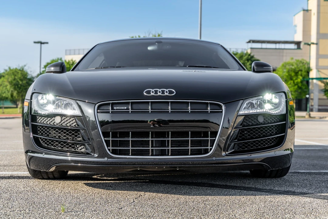 2010 Audi 42 R8 - Image 11 of 31