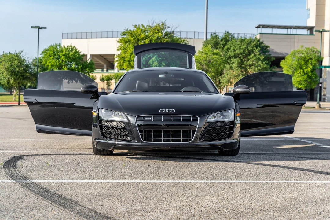 2010 Audi 42 R8 - Image 14 of 31