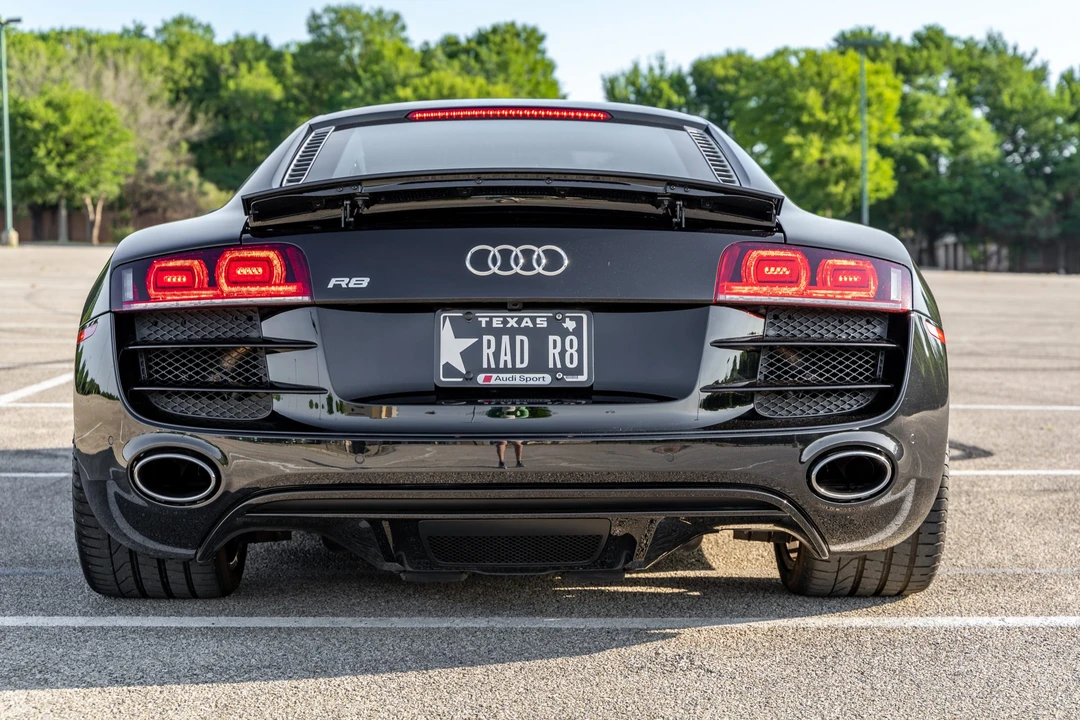 2010 Audi 42 R8 - Image 6 of 31