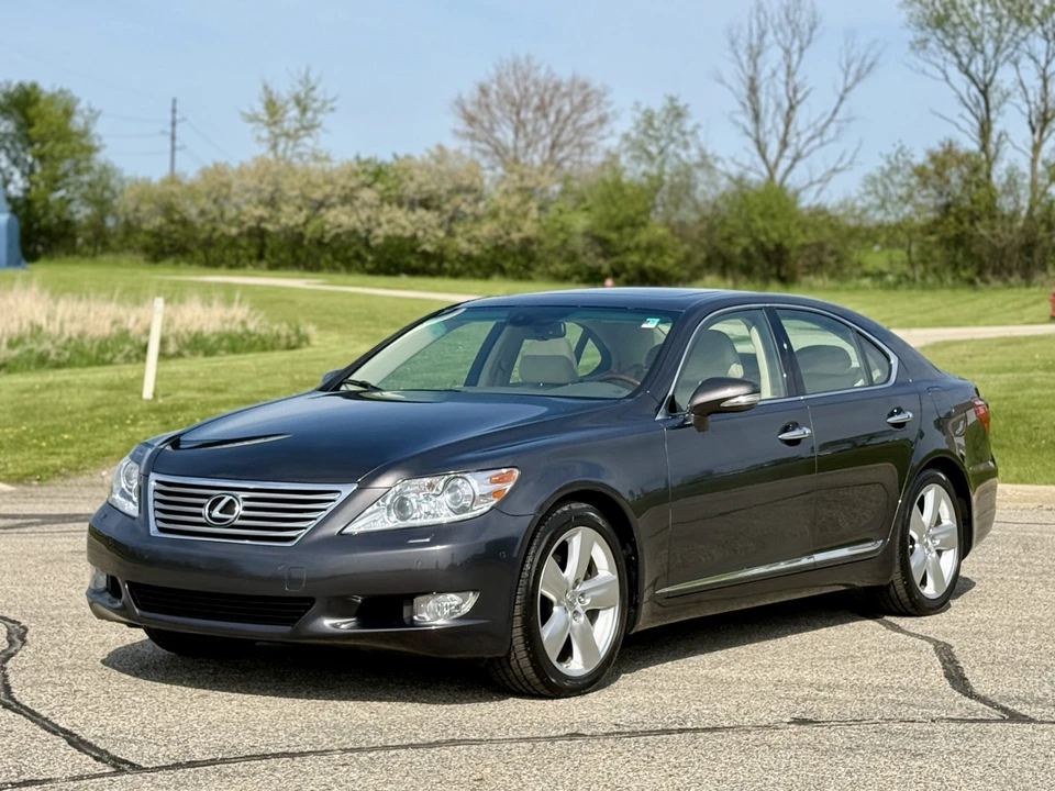 2010 Lexus LS 4th Gen - Image 6 of 31