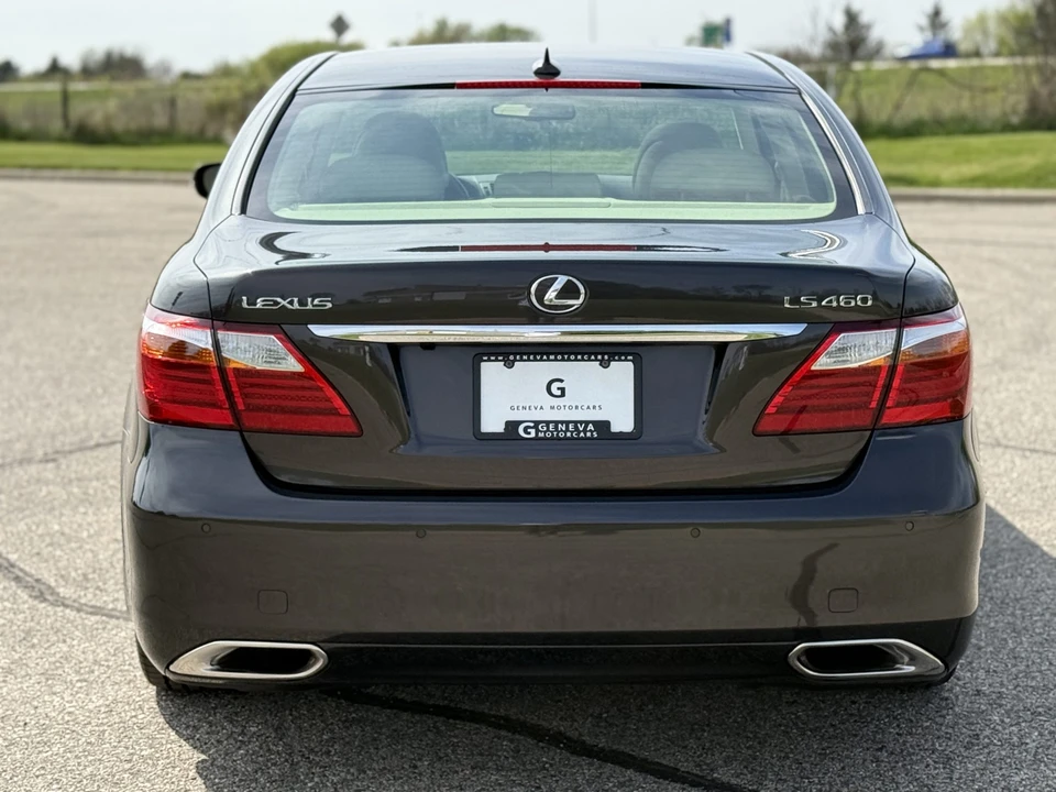 2010 Lexus LS 4th Gen - Image 11 of 31