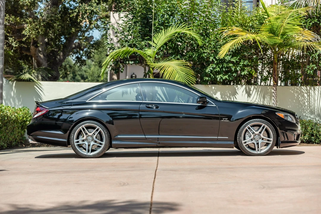 2010 Mercedes-Benz C216 CL 63 & CL 65 AMG - Image 3 of 31