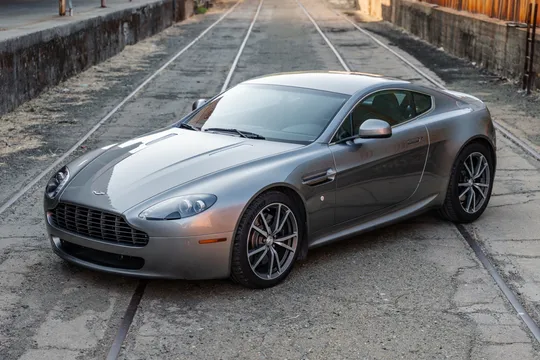 2011 Aston Martin V8 Vantage Coupe