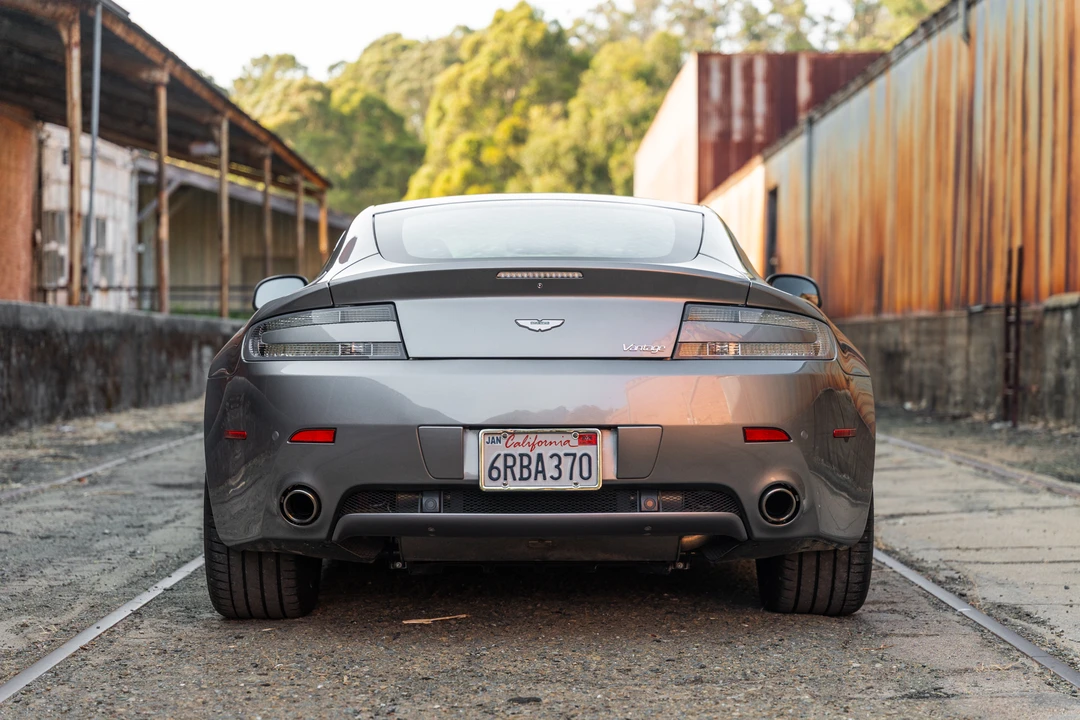 2011 Aston Martin V8 Vantage (2006-2017) - Image 14 of 31
