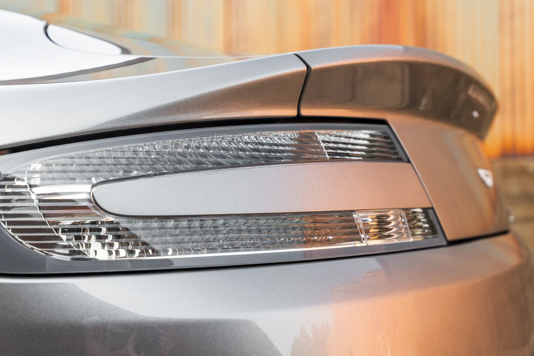 2011 Aston Martin V8 Vantage (2006-2017) - Image 27 of 31