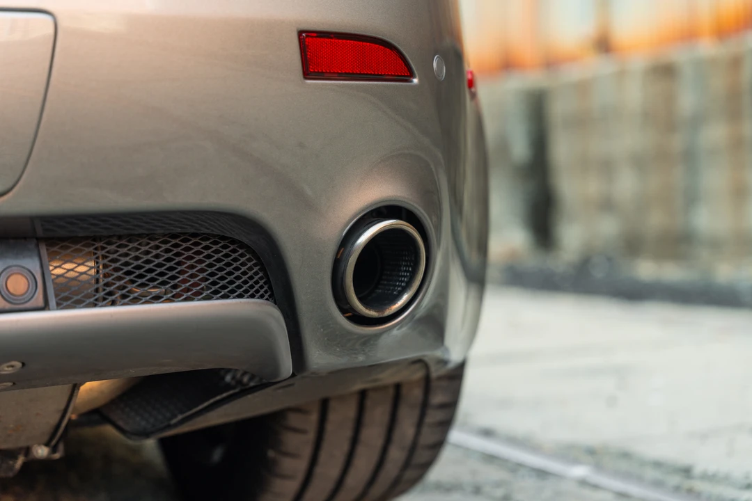 2011 Aston Martin V8 Vantage (2006-2017) - Image 30 of 31