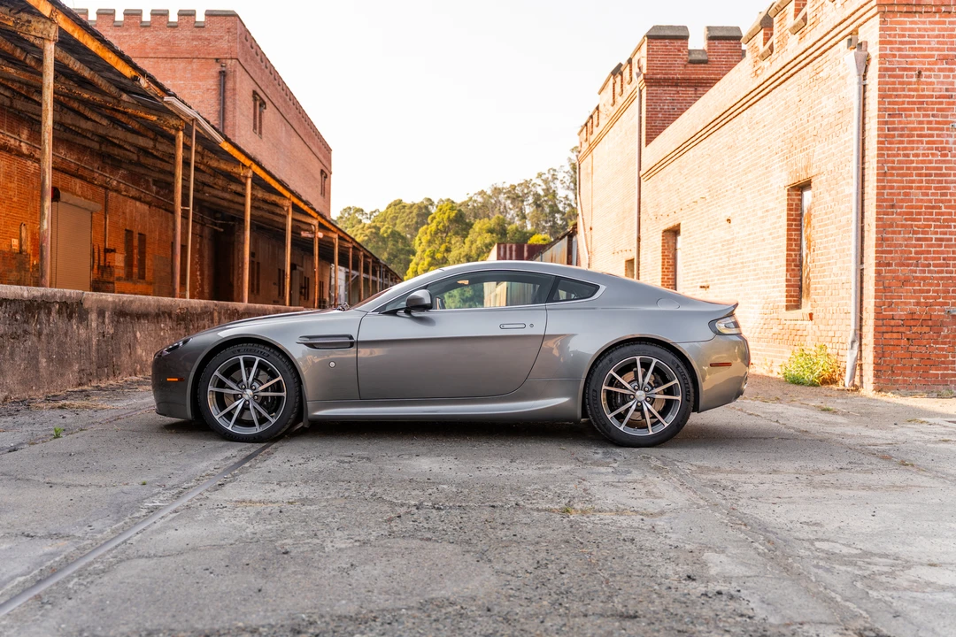 2011 Aston Martin V8 Vantage (2006-2017) - Image 7 of 31