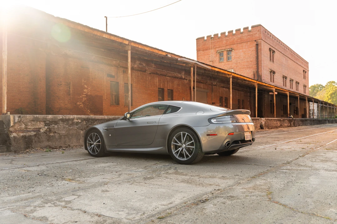2011 Aston Martin V8 Vantage (2006-2017) - Image 9 of 31