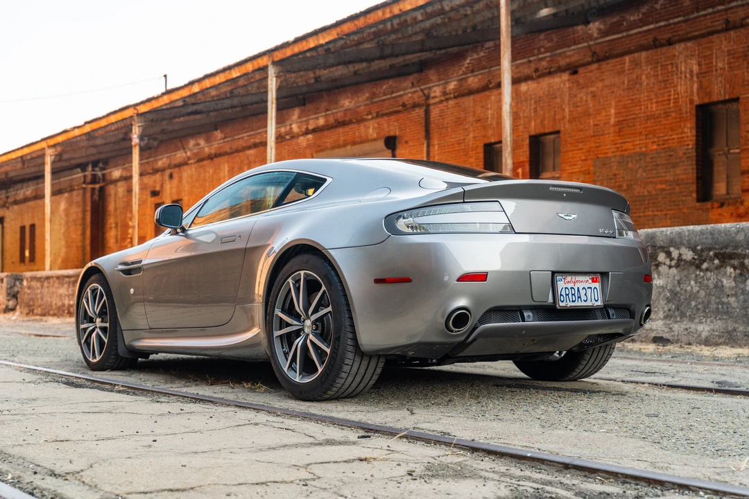 2011 Aston Martin V8 Vantage (2006-2017) - Image 11 of 31