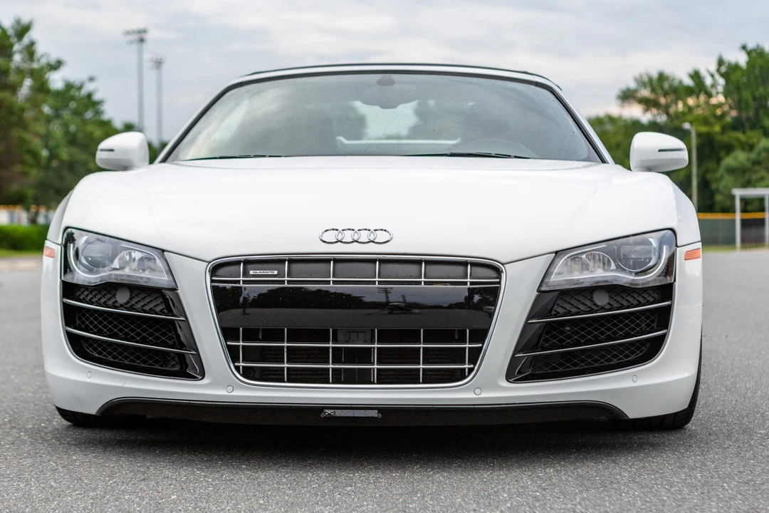 2011 Audi 42 R8 - Image 9 of 31