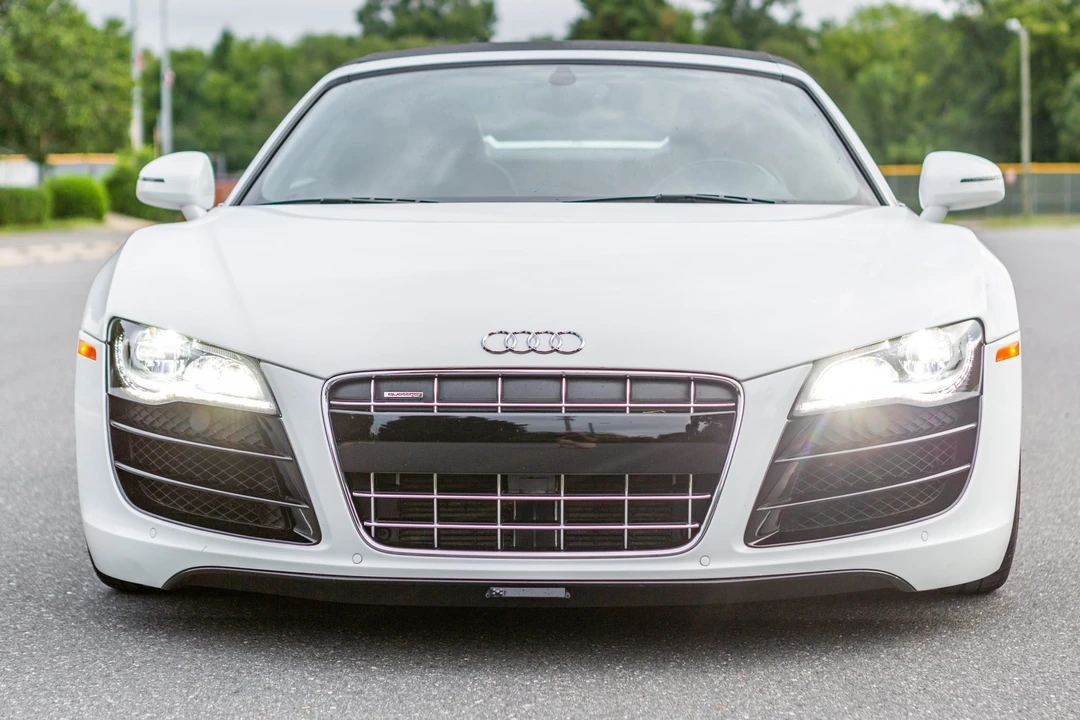 2011 Audi 42 R8 - Image 11 of 31