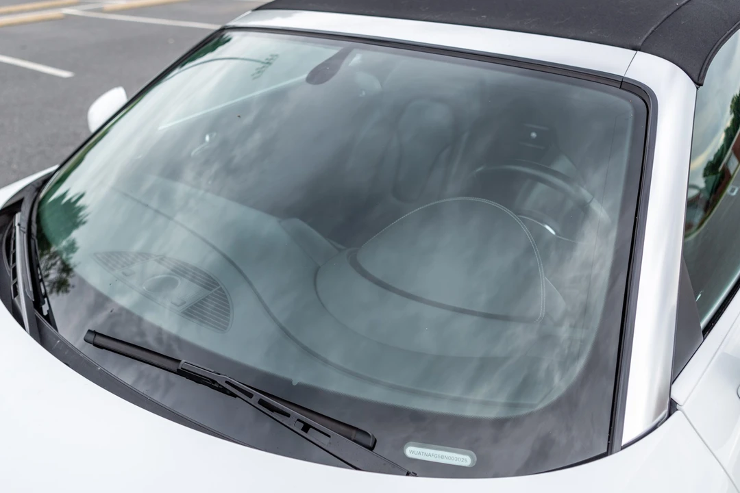 2011 Audi 42 R8 - Image 19 of 31