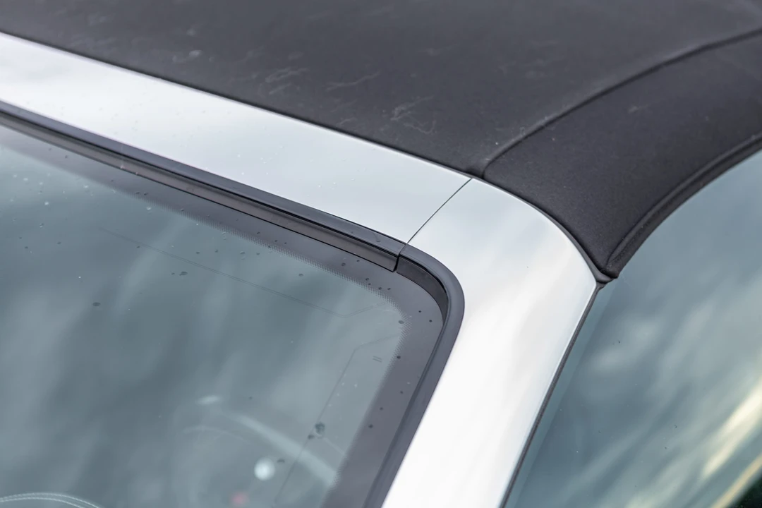 2011 Audi 42 R8 - Image 20 of 31
