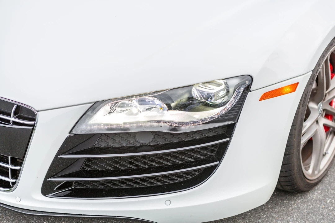 2011 Audi 42 R8 - Image 15 of 31