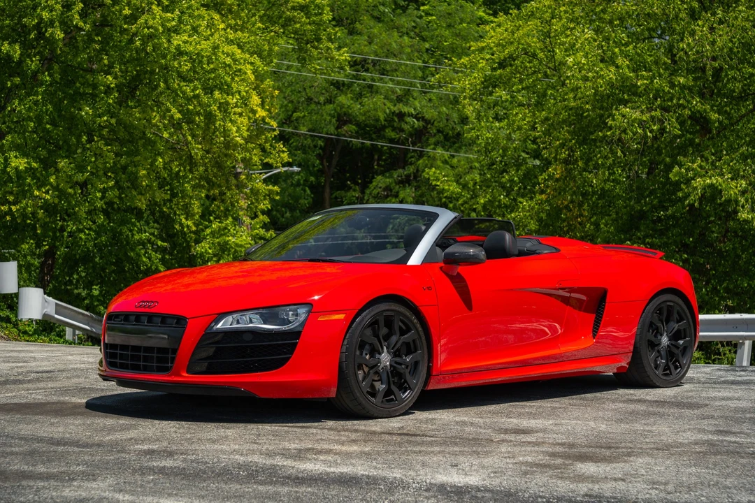 2011 Audi 42 R8 - Image 7 of 31