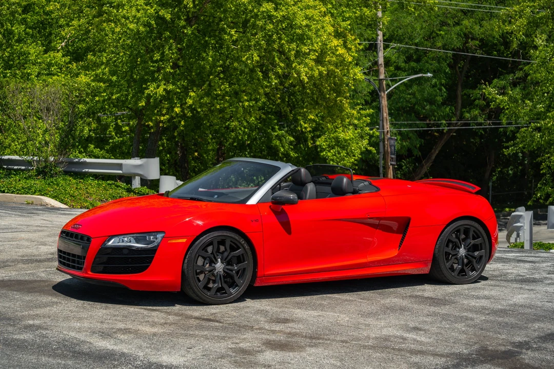 2011 Audi 42 R8 - Image 8 of 31