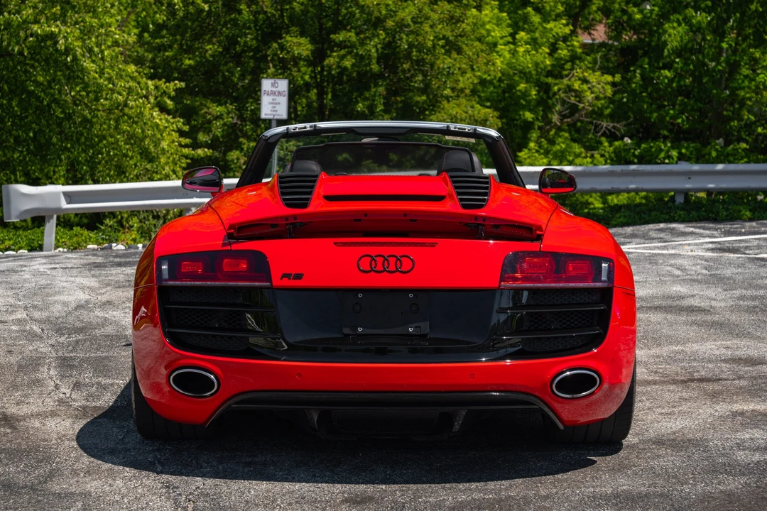 2011 Audi 42 R8 - Image 19 of 31