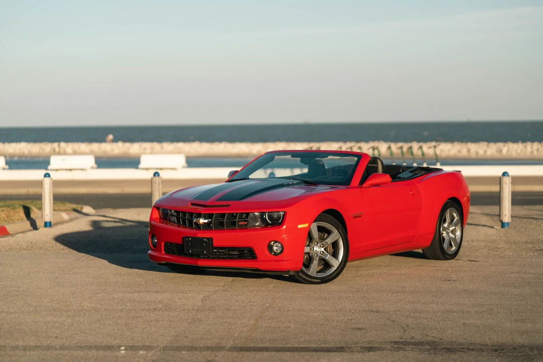 2011 Chevrolet Camaro SS 5th Gen - Image 2 of 31