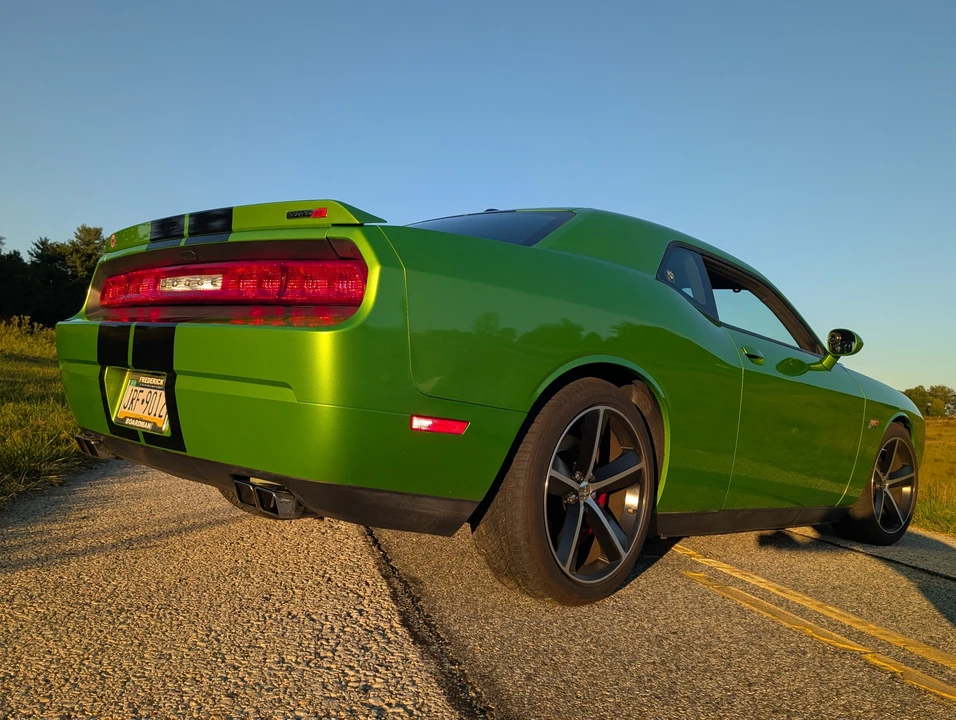 2011 Dodge Challenger SRT8 & 392 3rd Gen - Image 14 of 31