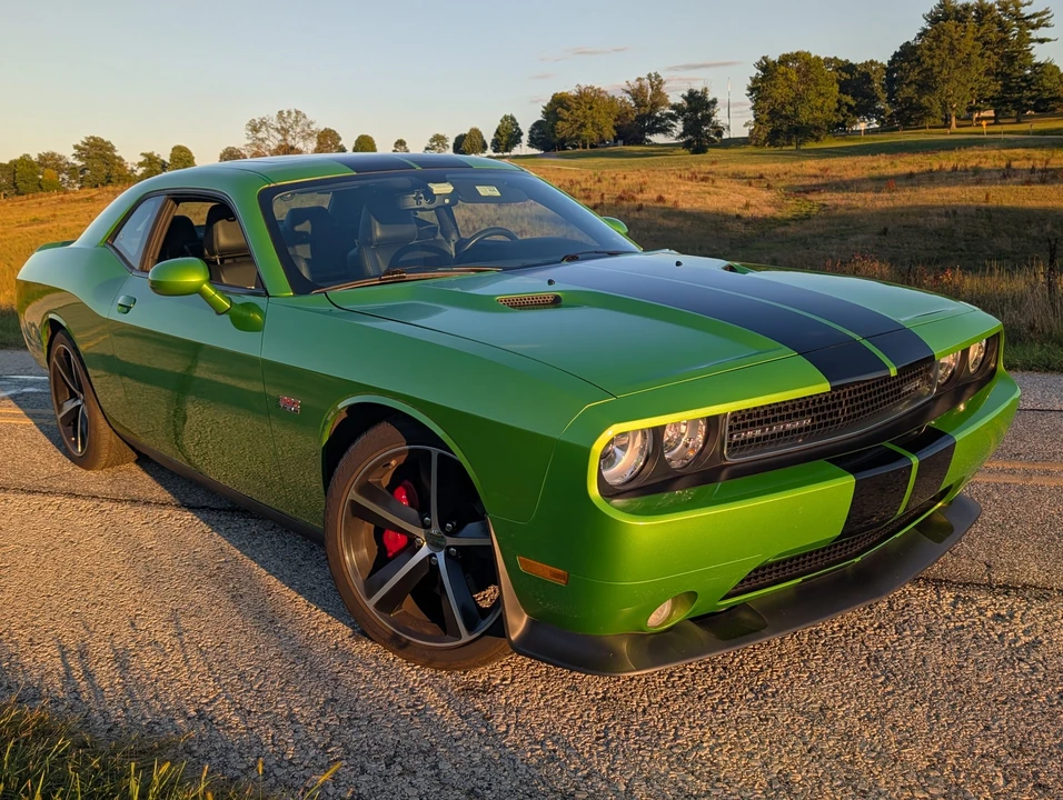 2011 Dodge Challenger SRT8 & 392 3rd Gen - Image 11 of 31