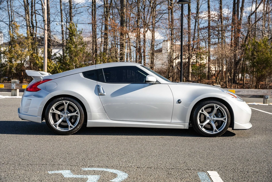 2011 Nissan 370Z 6th Gen - Image 10 of 31