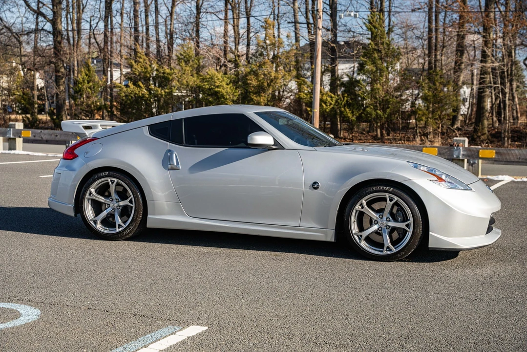 2011 Nissan 370Z 6th Gen - Image 9 of 31
