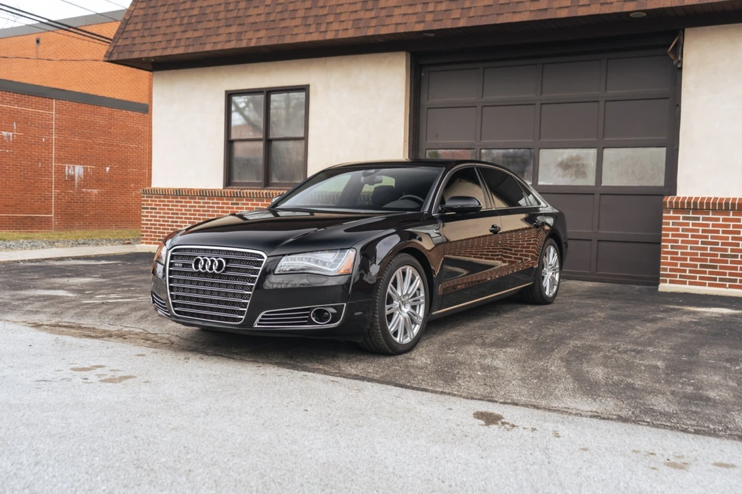 2012 Audi D4 A8 - Image 5 of 31