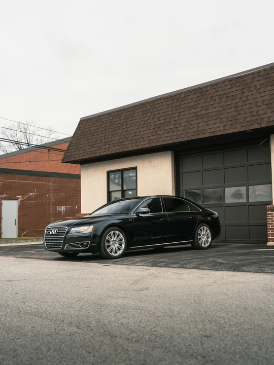 2012 Audi D4 A8 - Image 4 of 31
