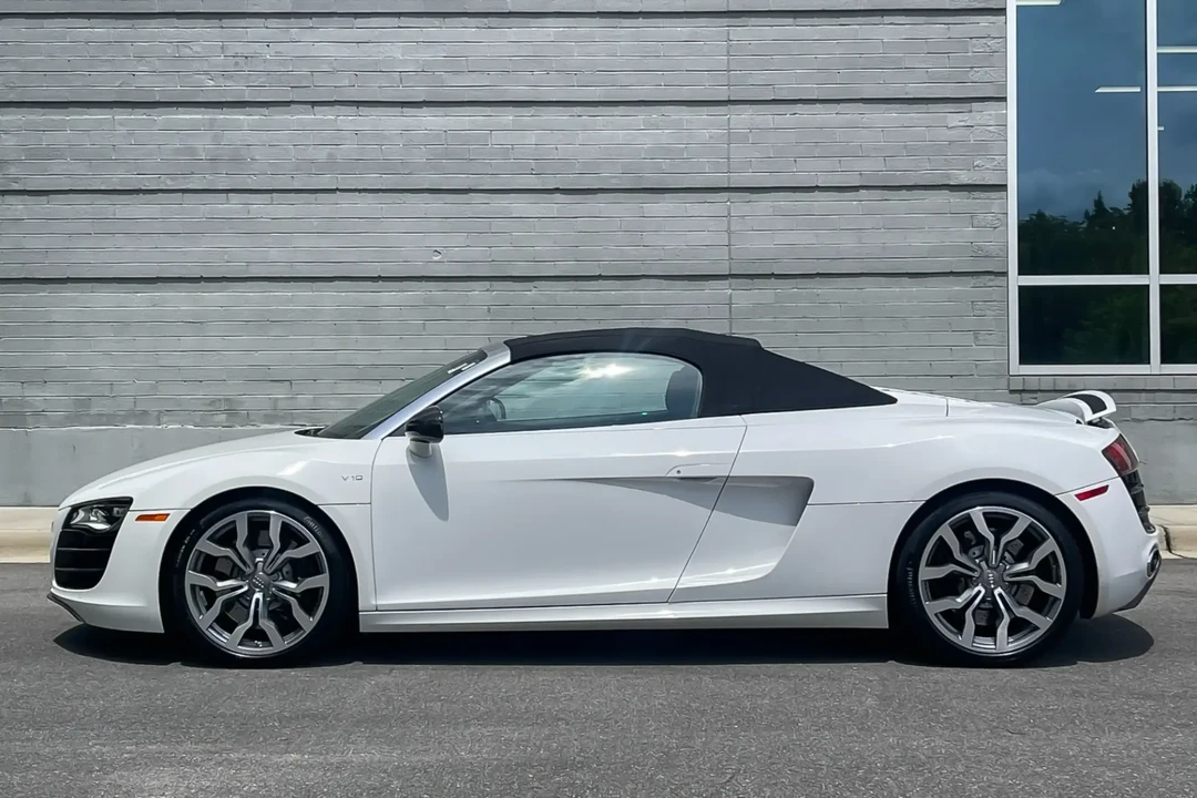 2012 Audi 42 R8 - Image 3 of 6
