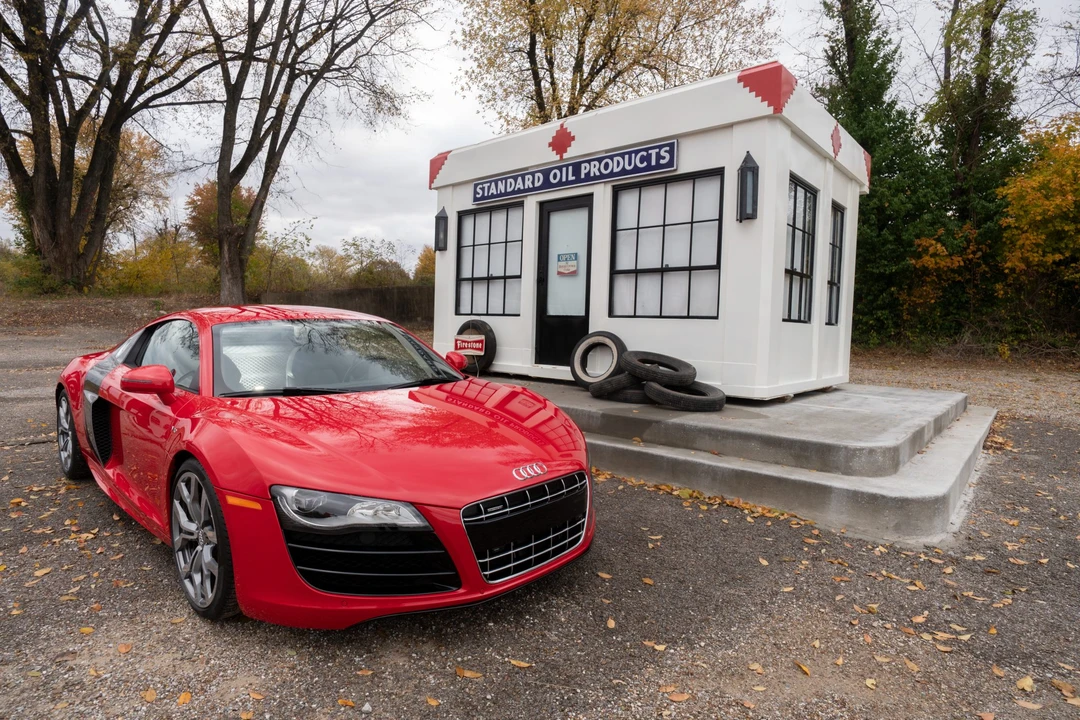 2012 Audi 42 R8 - Image 14 of 31