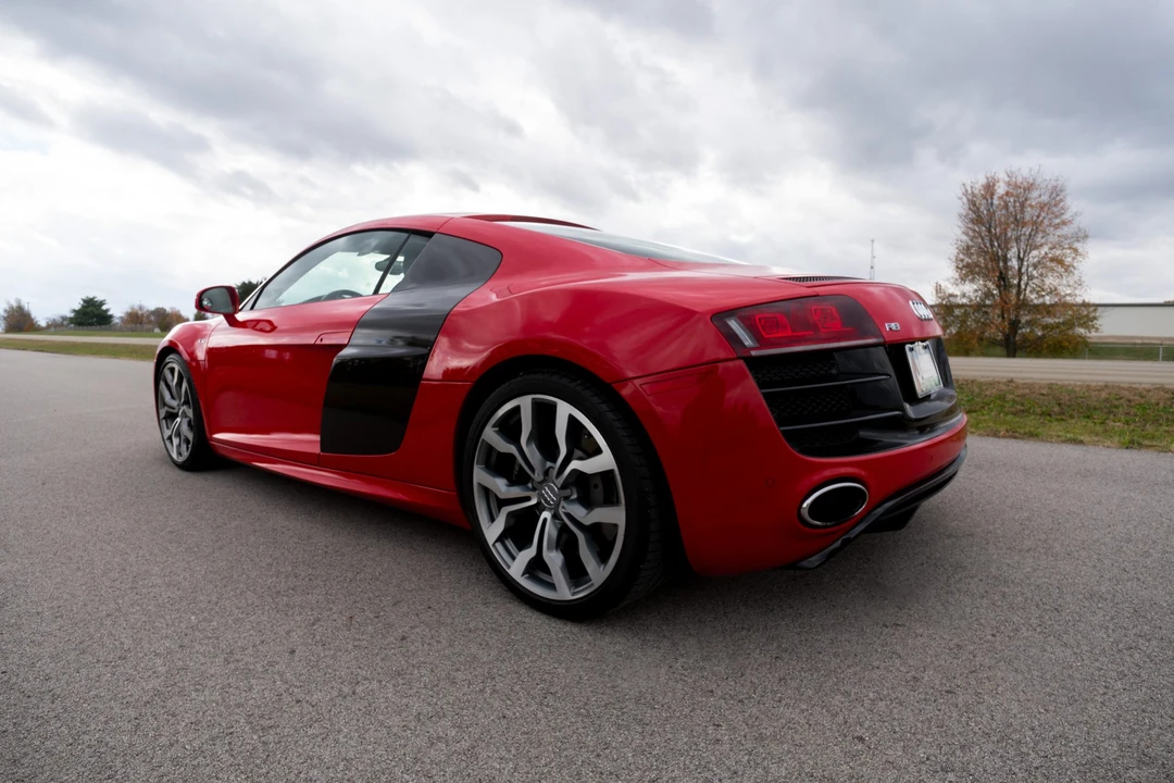 2012 Audi 42 R8 - Image 20 of 31