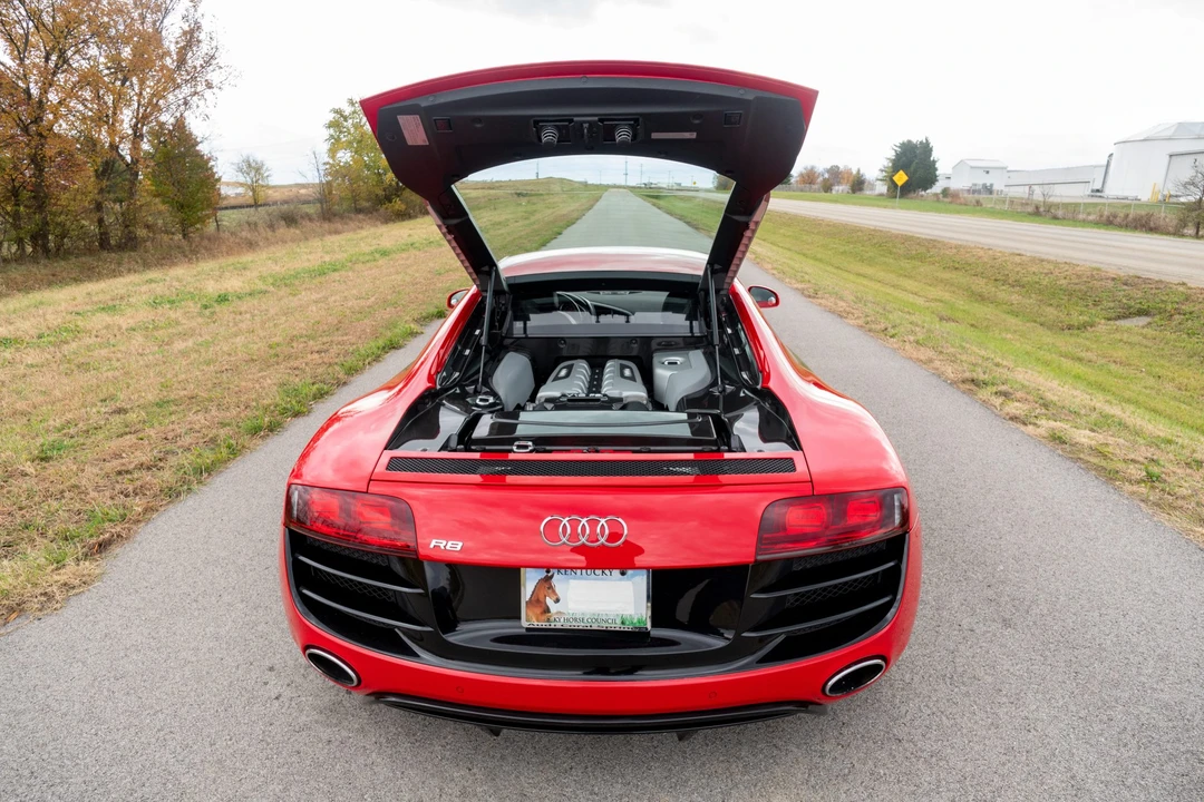 2012 Audi 42 R8 - Image 23 of 31